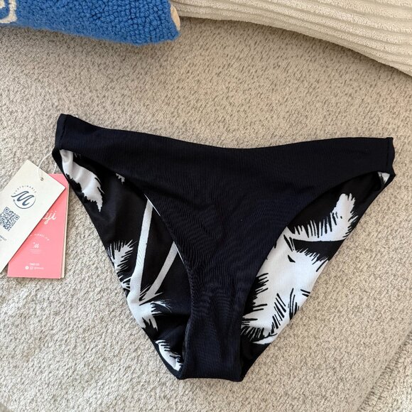 Maaji Other - Maaji Bikini Bottom // NWT
